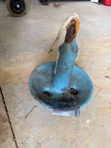lot 59 image: Vintage Blue Industrial Cast Iron Boat Anchor