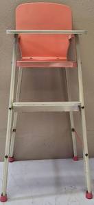 lot 54 image: Vintage 1960s  Doll-E- Metal   High Chair in classic pink & white