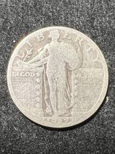 lot 45 image: 1927 US STANDING LIBERTY QUARTER