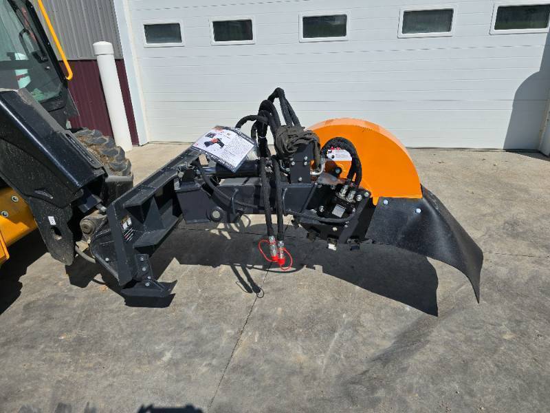 lot 41 image: Wolverine Skid Steer Stump Grinder