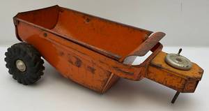lot 59 image: 1950s Wyandotte Heavy Duty Highway Engineer Earth Mover Pressed Steel