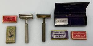 lot 74 image: Vintage Razors, Razor Blades & More