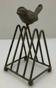 lot 81 image: Cast Iron Bird Letter Holder 6