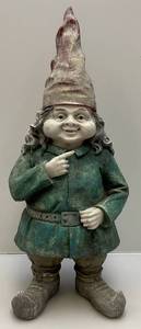 lot 87 image: Vintage 20 Garden Gnome