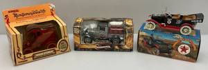 lot 97 image: Misc. Vintage Ertl Die Cast Collectors Banks (NIB)
