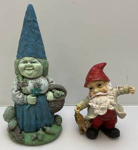 lot 139 image: Vintage Garden Gnomes 13 & 7 12  Bottom Broke