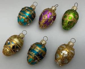 lot 153 image: Vintage Swieze Jaja Poland Set Hand Decorated Glass Ornaments 6 Eggs With Original Carton