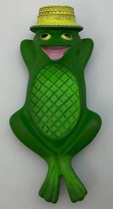 lot 154 image: 1960s Avon Bath Time Toy Freddy The Frog Floating Soap Holder