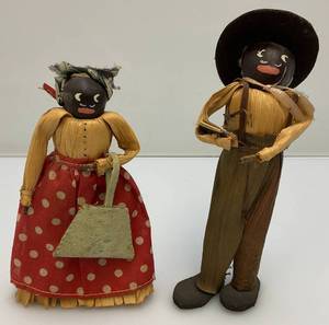 lot 158 image: Vintage Handmade Corn Husk Dolls With Chestnut Heads Folk Art