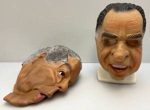 lot 190 image: Vintage Nixon & Colin Powell Masks