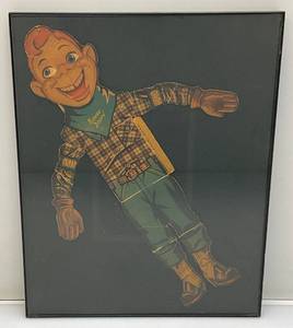 lot 207 image: Very Old (HOWDY DOODY)  Cardboard Puppet With Moveable Arms Framed Behind Glass 14  34
