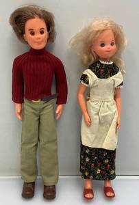 lot 215 image: 1970s Sunshine Family Mom & Dad Dolls 9