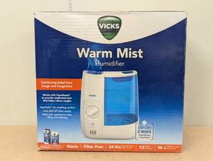 lot 67 image: Vicks Warm Moisture Humidifier - WhiteBlue