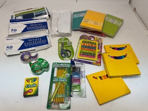 lot 16 image: Office Supplies