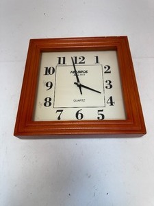 lot 27 image: Wall Clock