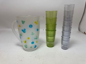 lot 61 image: Plastic Disney Mickey Mouse Ears Icon Pitcher & Cups