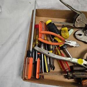 lot 7 image: Pliers Sets, Chisels, Screwdrivers