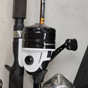 lot 49 image: Lot of 4 Rod and Reel Combos