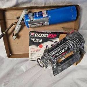 lot 64 image: Roto Zip Spiral Saw and Torch