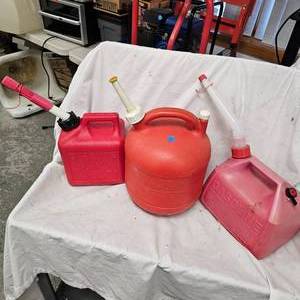 lot 95 image: 3 Poly Gas Cans