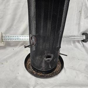 lot 96 image: Bird Feeder and 120V LED Light