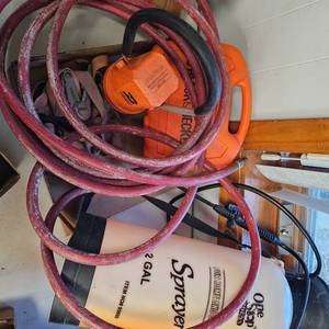 lot 134 image: BNSF Work Light, Drill Bits, Pump Sprayer and Air Hose