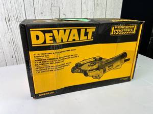lot 17 image: DeWALT DWE46101 6 Cutting & Tuck Pointing Dust Shroud Kit