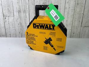 lot 22 image: DeWalt 5-Piece Heavy-Duty Self-Feed Bit Set