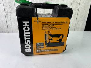 lot 44 image: Bostitch BTFP12233 18 GA Brad Nailer Kit
