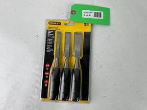 lot 47 image: Stanley 3-Piece Wood Chisel Set  New in Packaging