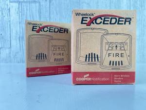 lot 304 image: Wheelock Exceder STR Fire Alarm Horn Strobe Unit, Lot of 2