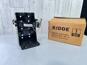 lot 317 image: Kidde Bracket Assembly for Vehicle-10lb UB-10 Fire Extinguisher