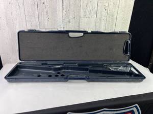 lot 1411 image: Beretta Gun Case