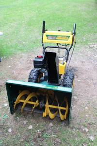 lot 19 image: Yard-Man 10.5HP 30 Two-Stage Snowblower
