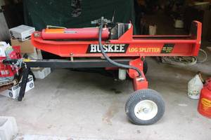 Huskee 22 Ton Log Splitter with 650 Series 190cc Engine
