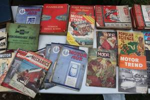 lot 44 image: Collection of Vintage Auto and Science Magazines (1939-1950)