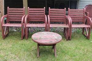 lot 81 image: Set of 5 Wooden Garden Chairs with Round Coffee Table