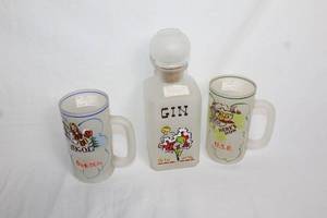 lot 10 image: Gay Fad Gin Decanter and Mugs Set with Vintage Design