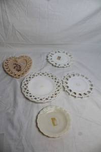 lot 25 image: Assorted Milk Glass and Westmoreland Almond Heart Dishes