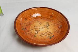 lot 55 image: Pennsbury Pottery Dutch Talk Sgraffito Bowl, 9 Diameter