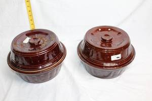 lot 79 image: Pair of Vintage Brown Glazed Ceramic Casserole Dishes with Lids