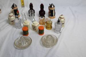 lot 93 image: Collection of Vintage Salt and Pepper Shakers with Glass Citrus Juicers