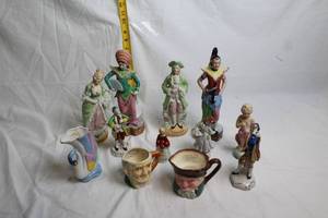 lot 103 image: Collection of 10 Vintage Porcelain Figurines and Toby Mugs