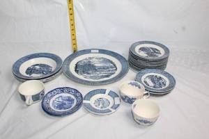 lot A-145 image: Liberty Blue Historic Colonial Scenes Dinnerware Set - 28 Pieces