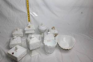 lot 149 image: Collection of 10 White Milk Glass Dishes Featuring Grape Design