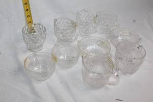 lot 163 image: Collection of 10 Vintage Glass Sugar Bowls and Creamers