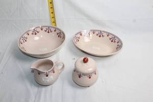 lot 179 image: Set of 4 Johnson Bros. Danube Pattern Ceramic Tableware Pieces