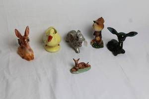 lot 185 image: Set of 6 Ceramic Animal Figurines Including Deer, Elephant, and Duck Planter