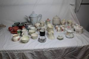 lot 205 image: Collection of Vintage Teapots, Cups, and Serving Dishes
