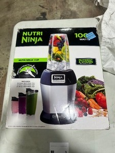 lot 3 image: NUTRI NINJA 1000 BRAND NEW